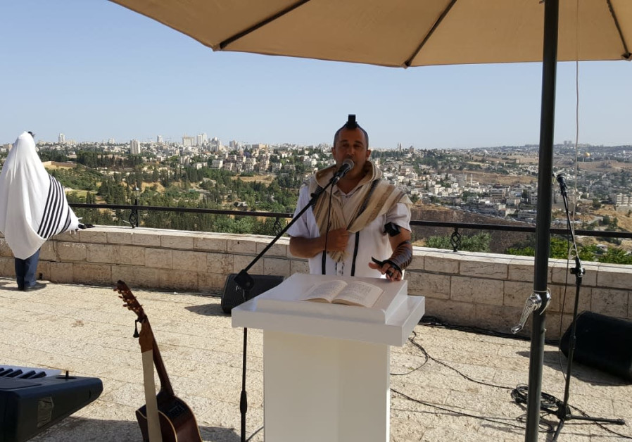 City Council member Arieh King speaking to mark Jerusalem Day (Credit: Ben Bresky)