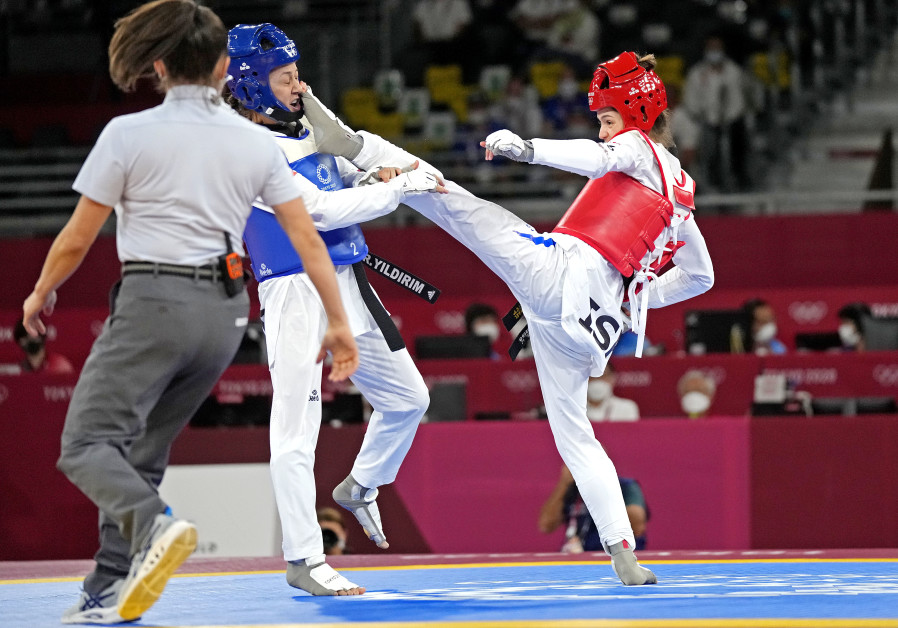 Avishag Samberg (ISR) fights Rukiye Yildirim (JPN) in the in the women's -49 xxxx medal match during the Tokyo 2020 Olympic Summer Games at Makuhari Messe Hall A. (JAMES LANG-USA TODAY VIA REUTERS)