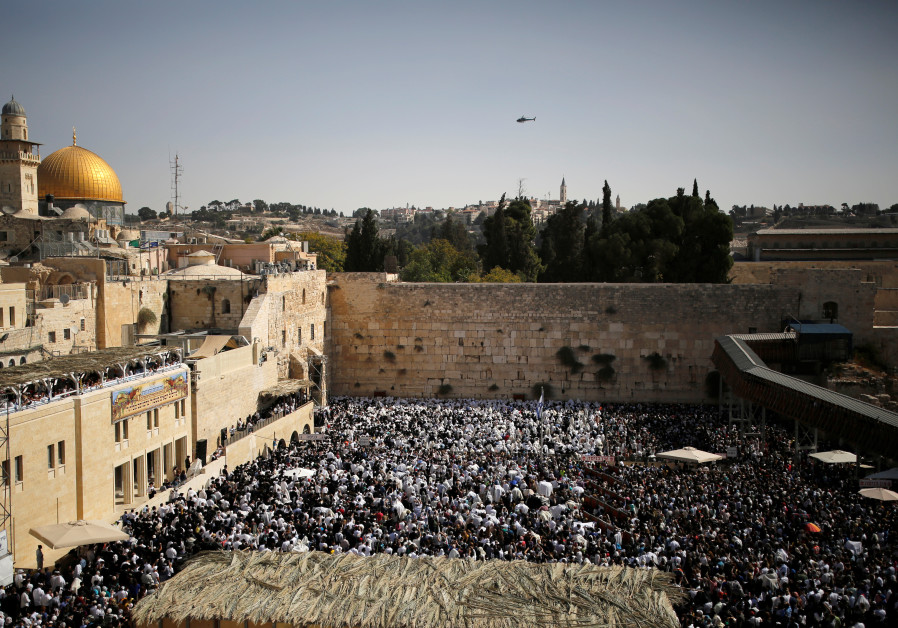 A general view shows Jewish worshippers at the Western Wall, Judaism's holiest prayer site, in Jerus