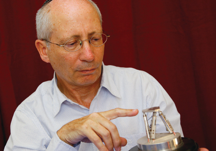 Moshe Shoham, Mazor Robotics founder