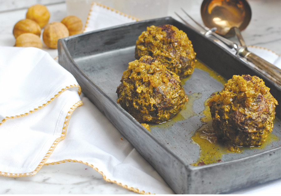 Meatballs with rice and yellow peas in sumac. Credit: PASCALE PEREZ-RUBIN