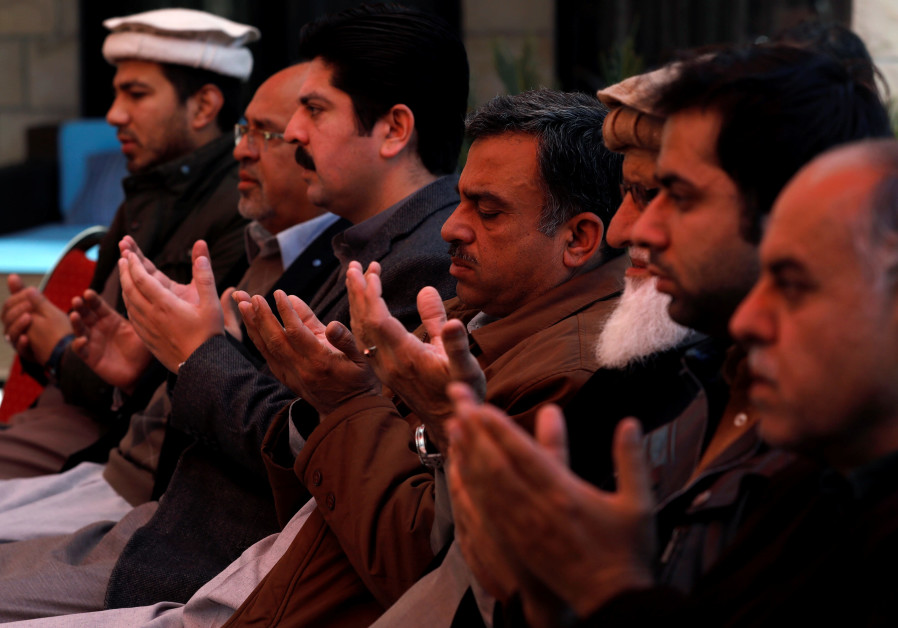 'You are safe now': moments of heroism in New Zealand mosque massacre ...