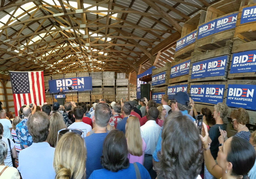 Former vice president Joe Biden gives his stump speech at Mack’s Apples in Londonderry, New Hampshire in July 2019. Barns are a favorite backdrop for presidential candidates. (Credit: Darren Garnick)