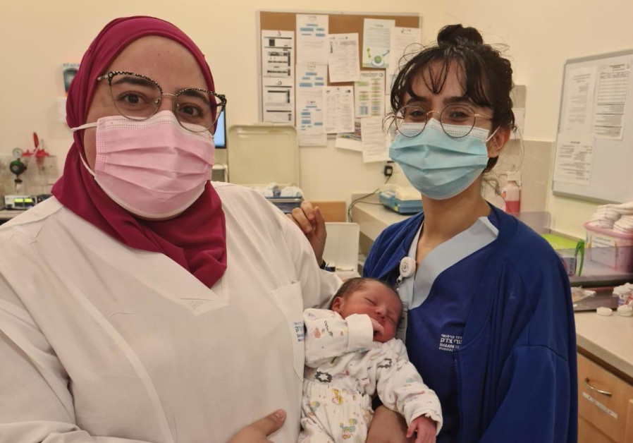 Muhammad and Sundos Salah newborn, first Shaare Zedek Hospital's 2021 baby (Credit: Shaare Zedek Hospital) 
