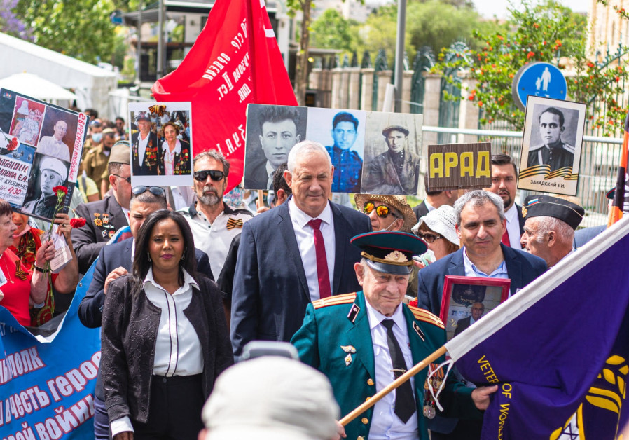Alongside the veterans, Defense Minister Benny Gantz and Aliyah and Integration Minister Pnina Tamano Shata, as well as Jerusalem Mayor Moshe Lion were all present to honor the former fighters. (Credit: Noga Malsa)