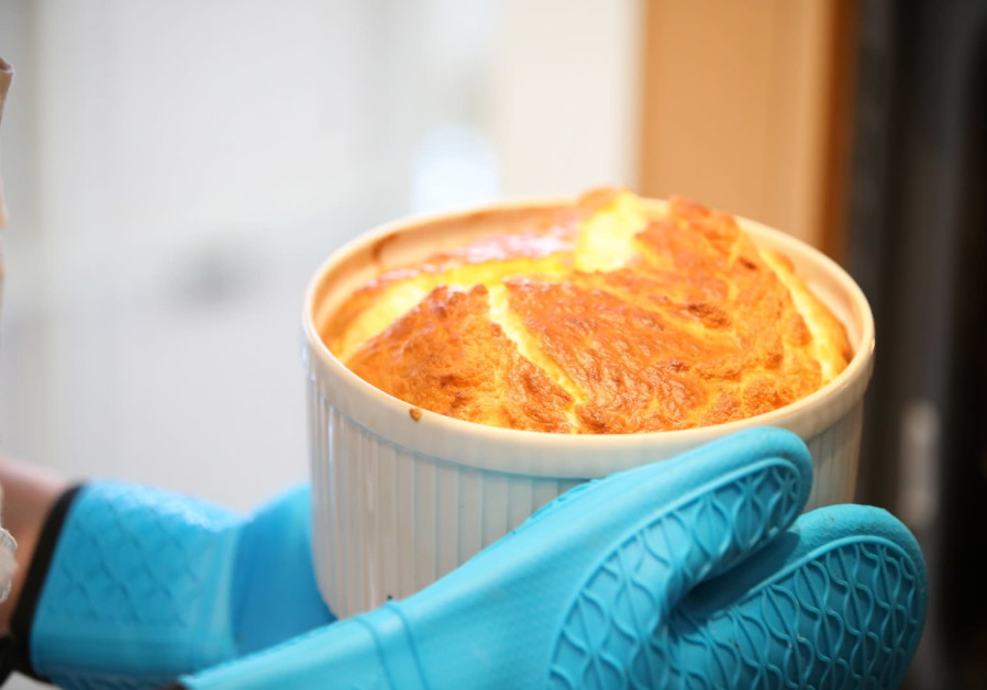 Cheese soufflé (Photo credit: Eitan Waxman)