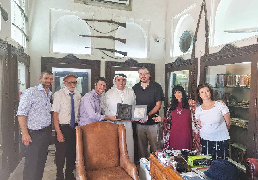STUDENTS AND faculty explore Dubai’s Holocaust museum with H.E. Al Mansoori (Credit: Tzvi Joffre)