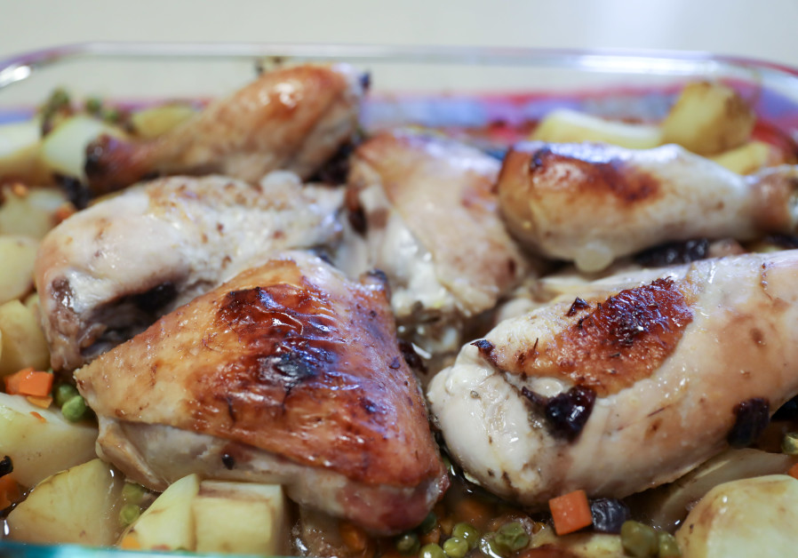 A FAVORITE: One-pan chicken and potatoes. (MARC ISRAEL SELLEM)