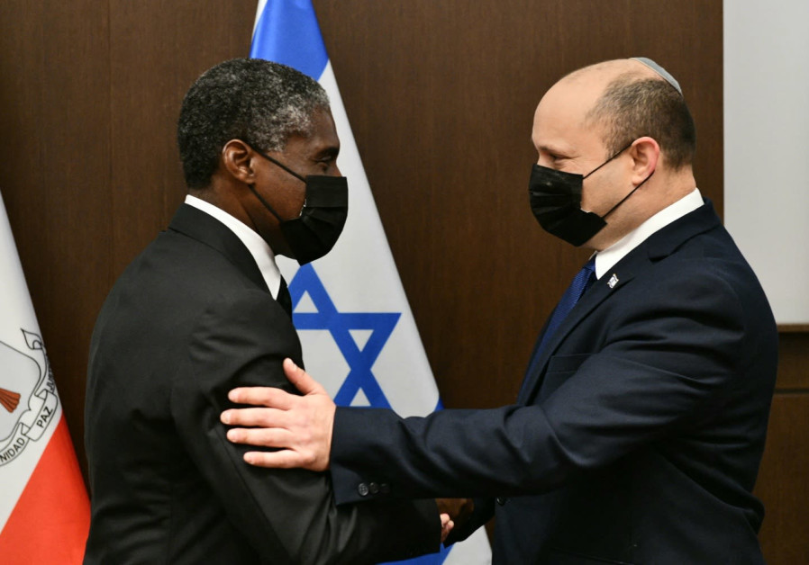 Prime Minister Naftali Bennett with the Vice President of Equatorial Guinea Teodoro Nguema Obiang Mangue who is currently in Israel on a four-day visit. (Credit: CHAIM TZACH/GPO)