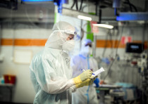 Sheba Medical Center team at the Coronavirus isolation ward of Sheba Medical Center unit, in Ramat Gan, June 30, 2020.