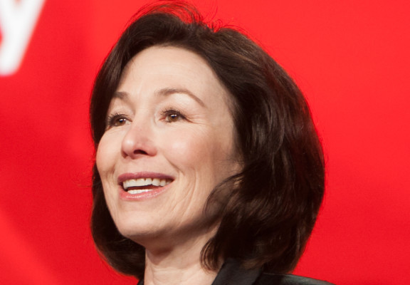  Safra Catz, CEO of Oracle.