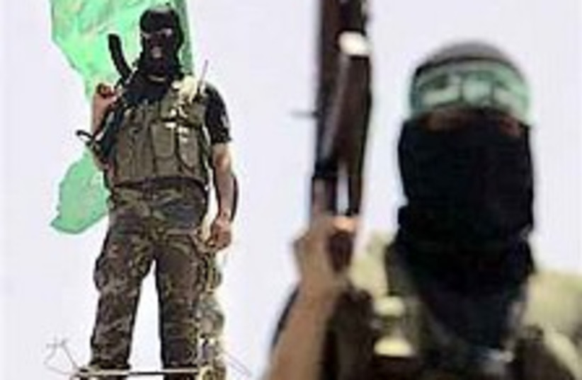 Hamas gunmen 224.88 (photo credit: AP)