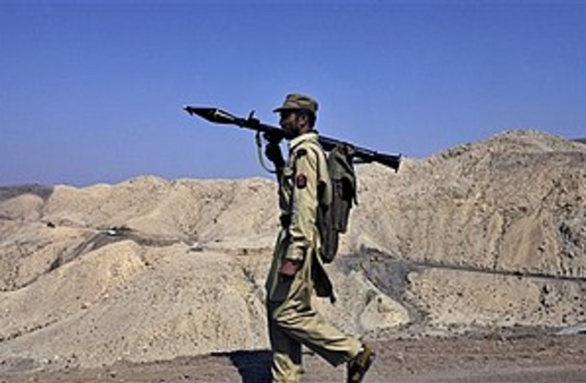 Pakistani paramilitary soldier (photo credit: Associated Press)