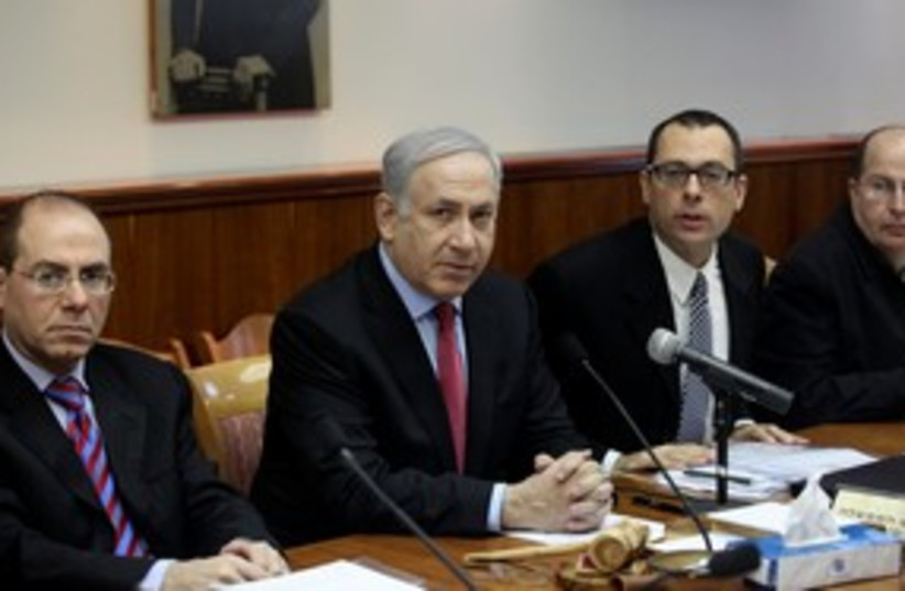 Netanyahu Cabinet Meeting 311 (photo credit: Marc Israel Sellem)