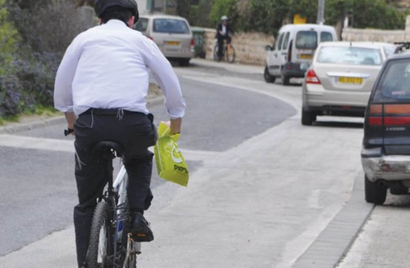 Jerusalem cyclist 521  (photo credit: Sarah Levin)