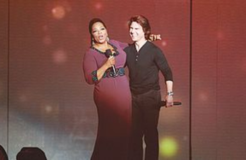 Tom Cruise and Oprah Winfrey 311 (photo credit: Michael Tercha/Chicago Tribune/MCT)