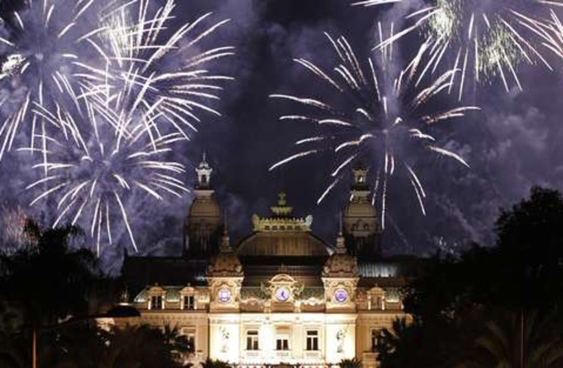 Monaco royal wedding fireworkds 521 (photo credit: REUTERS/Charles Platiau)