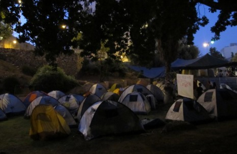 The tent city at dusk.  (Melanie Lidman)