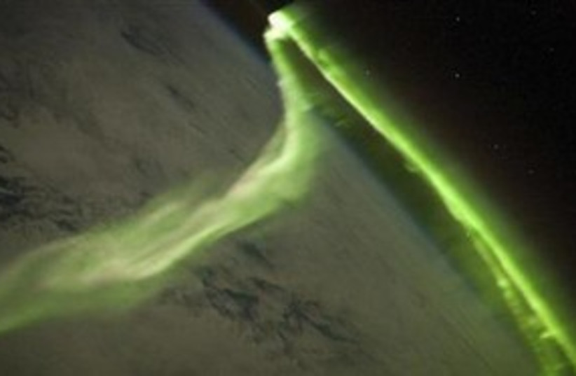 Space storm_311 (photo credit: Reuters)