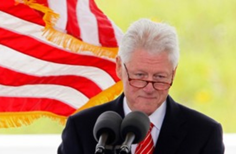 Bill Clinton giving a speech 311 (photo credit: REUTERS/Jason Cohn)