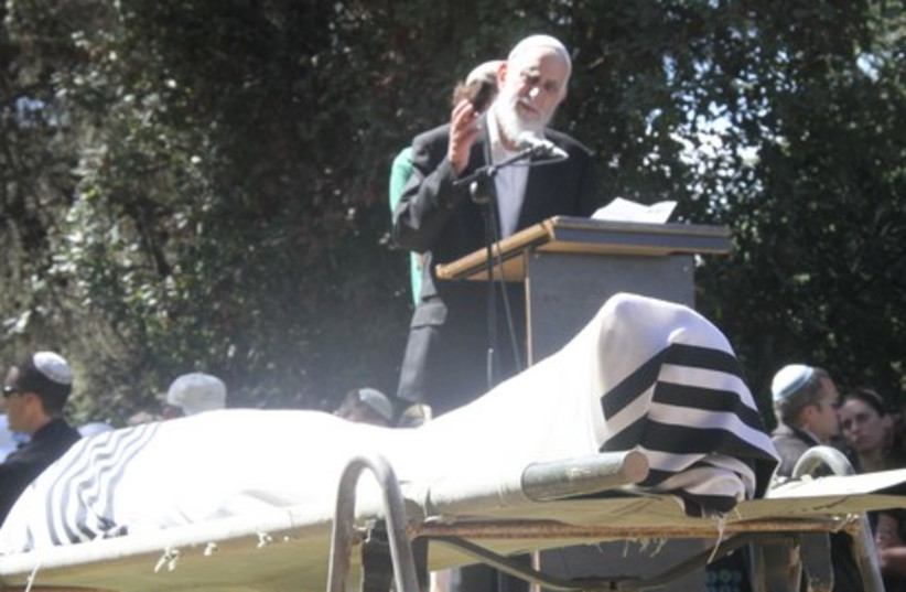 Funeral of Rabbi Hanan Porat