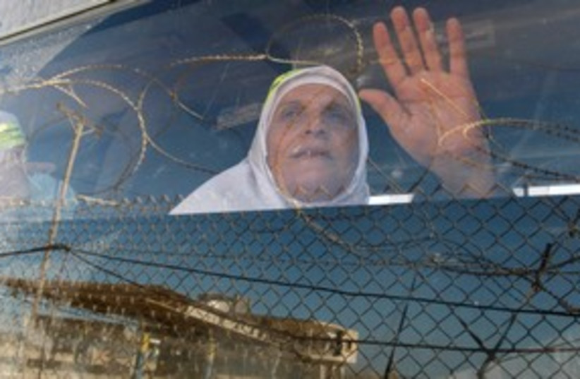 Palestinian on bus 311 R (photo credit: REUTERS/Mohammed Salem )