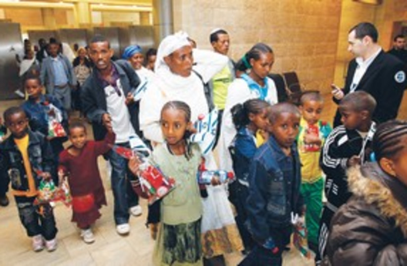Ethiopian immigrants_311 (photo credit: Reuters)