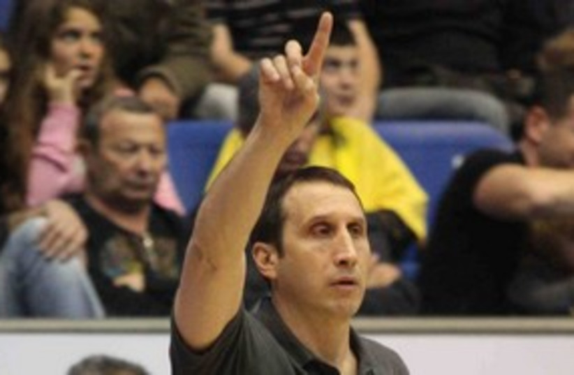 Maccabi Tel Aviv coach David Blatt 311  (photo credit: Adi Avishai)