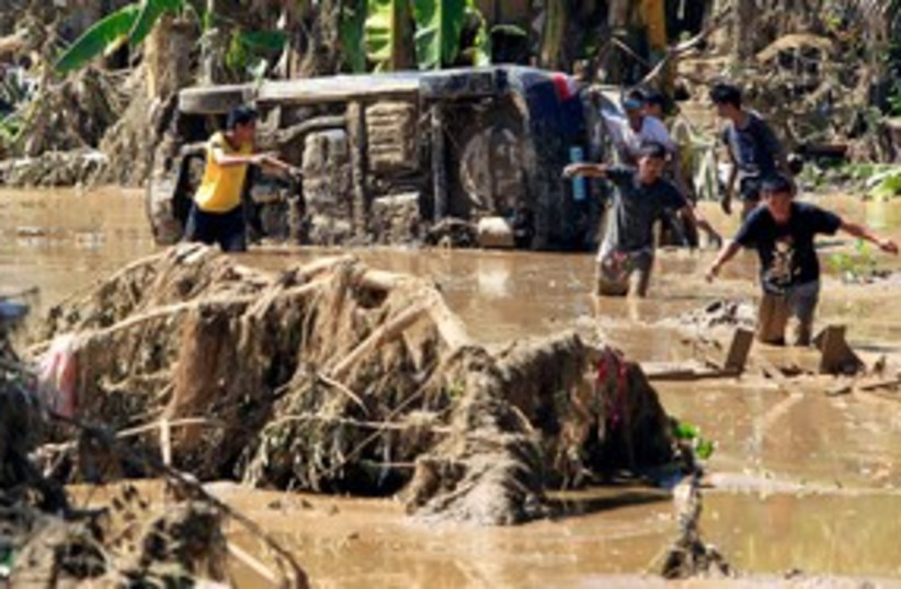 Floods in the Philippines 311 (photo credit: REUTERS)