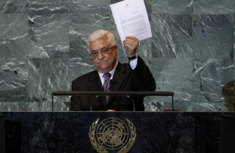 Palestinian Authority applies for UN membership (photo credit: Reuters/Mike Segar)