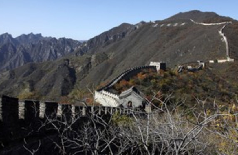 Great Wall of China_311 (photo credit: Reuters)