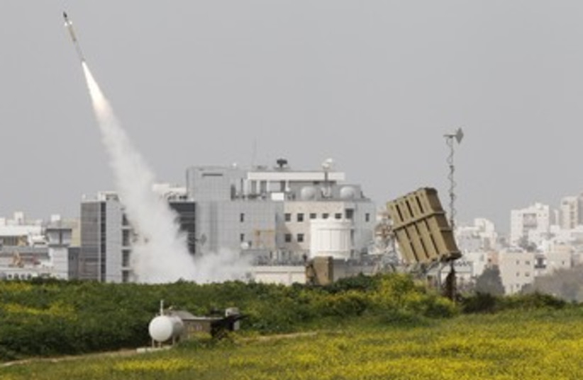 Iron Dome fires interceptor rocket (photo credit: REUTERS/Nir Elias )