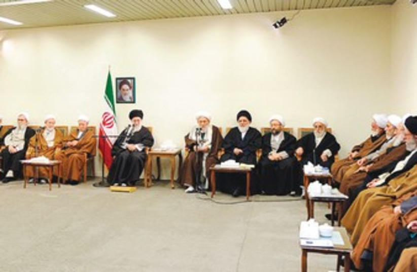 Khamenei meets with members of the Assembly of Experts 370 (photo credit: REUTERS)