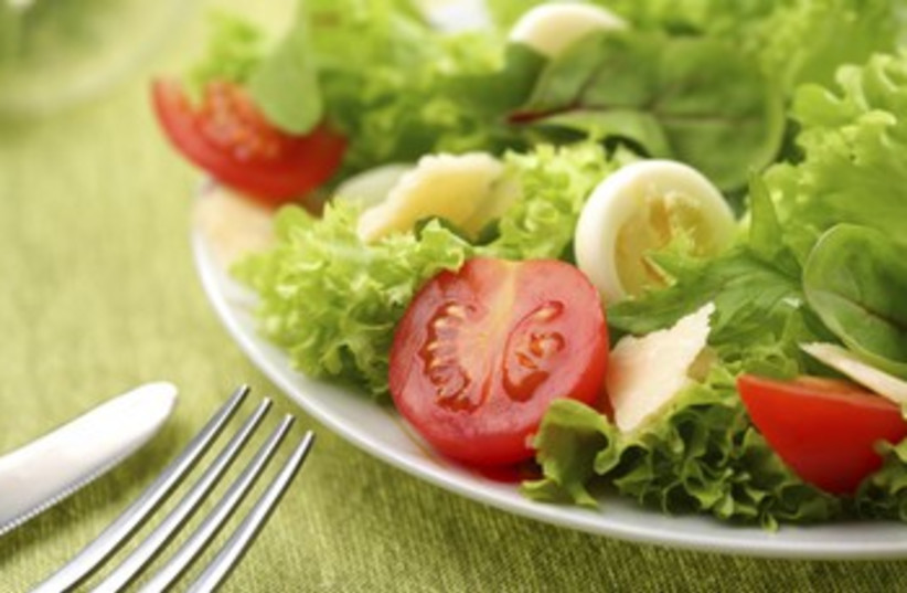 Salad 370 (photo credit: Thinkstock/Imagebank)