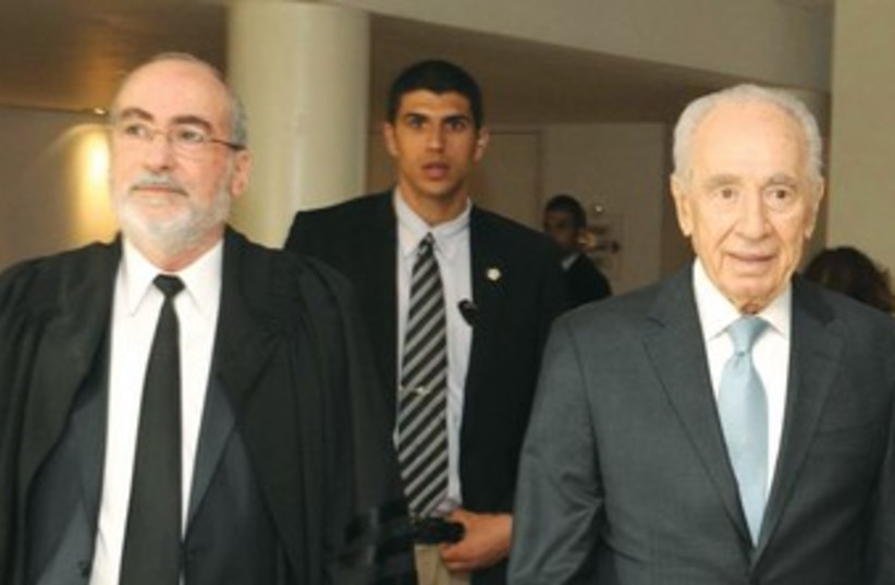 Supreme Court President Grunis, Peres_370 (photo credit: Marc Neiman/GPO )