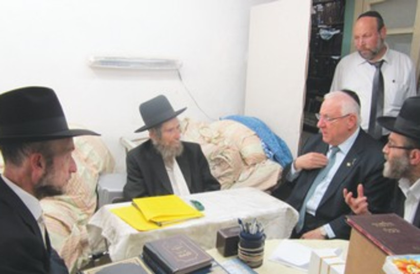 Rivlin meets rabbis 370 (photo credit: Courtesy Knesset spokesman)