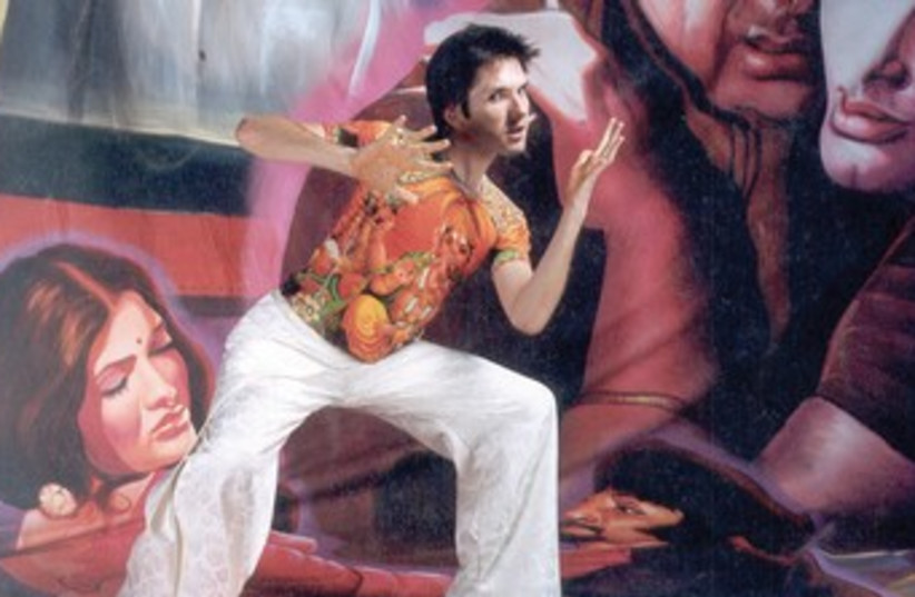 Gilles Chuyen.dances Bollywood 370 (photo credit: Courtesy)