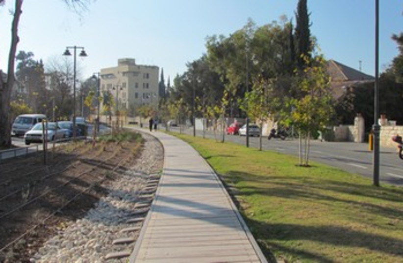 Train track walk (photo credit: Tourist Israel)