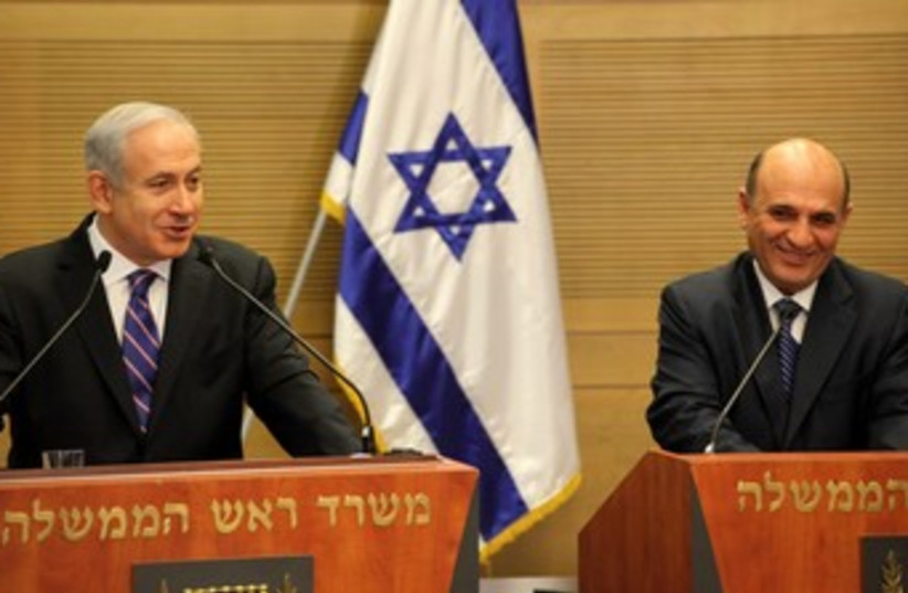 Binyamin Netanyahu and Shaul Mofaz 370 (photo credit: Marc Israel Sellem)