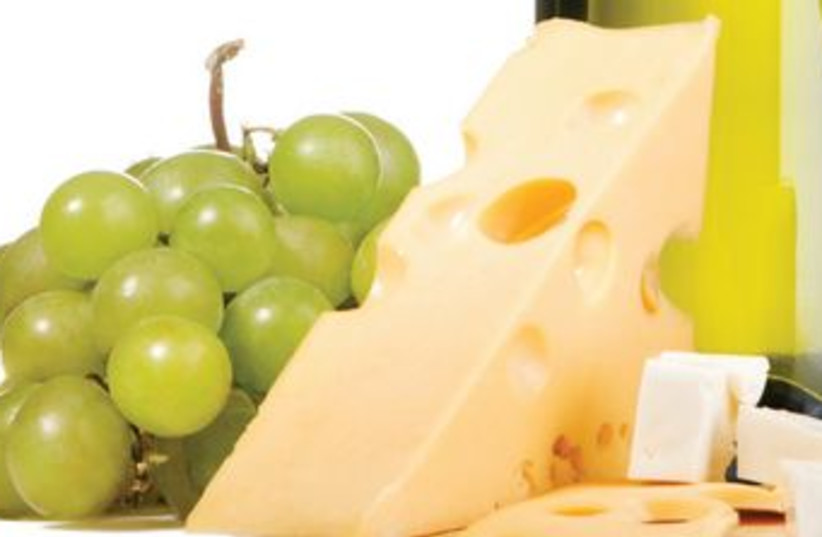 Slice of cheese (photo credit: Thinkstock)