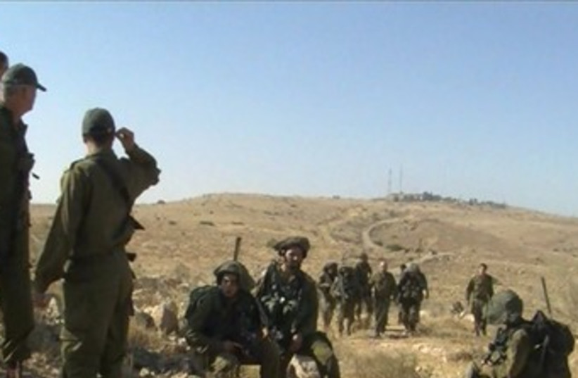 Nahal drill 370 (photo credit: Courtesy IDF Spokesman’s Office)