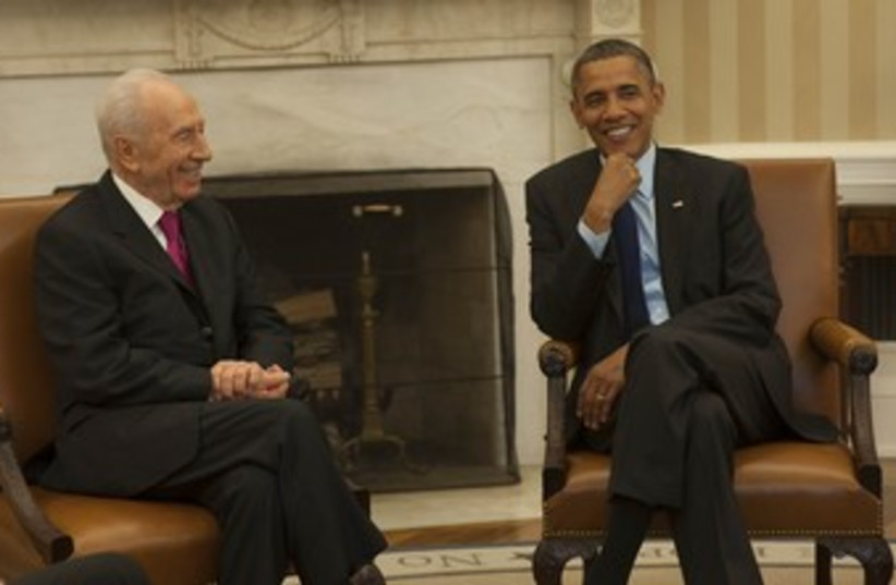 President Shimon Peres and US President Barack Obama 370 (photo credit: Amos Ben Gershom / GPO)