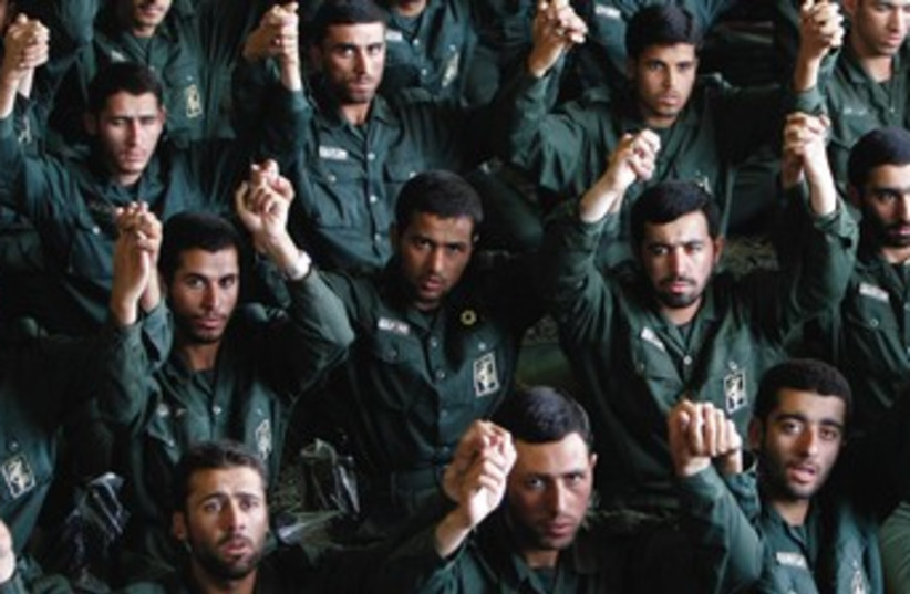 IRANIAN REVOLUTIONARY GUARDS 370 (photo credit: Reuters)