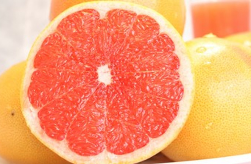 Grapefruit 370 (photo credit: Thinkstock/Imagebank)