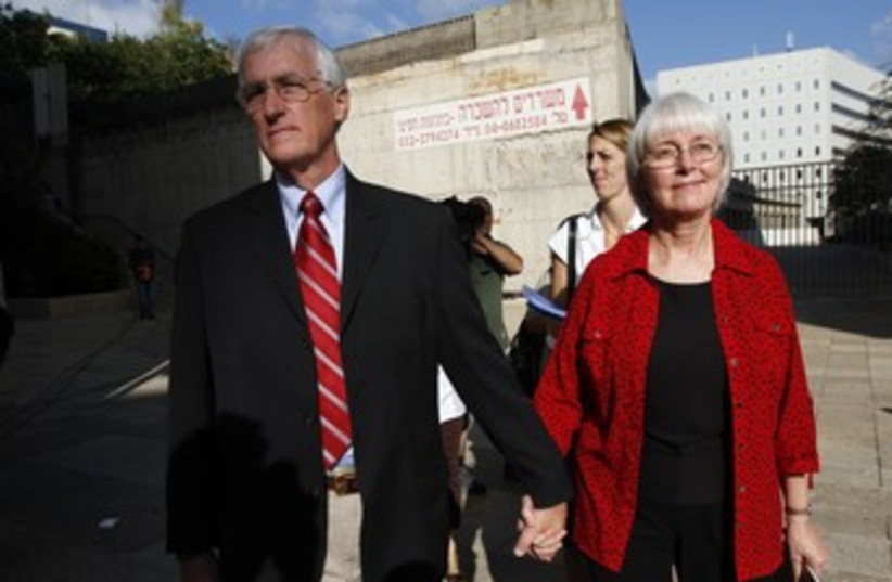 Craig and Cindy, the parents of Rachel Corrie 370 (photo credit: REUTERS/Amir Cohen)