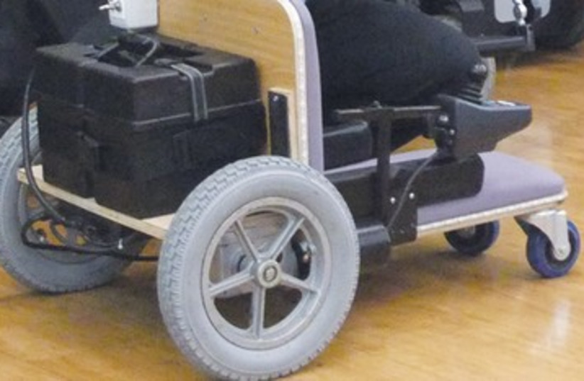 Alyn Hospital motorized weelchair 370 (photo credit: Judy Siegel-Itzkovich)