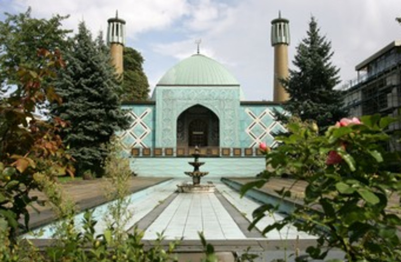 Hamburg Mosque May Have Violated Anti hate Contract The Jerusalem Post