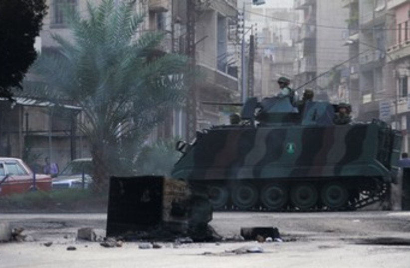 Lebanese army patrol Tripoli streets 370 (photo credit: REUTERS/Stringer)