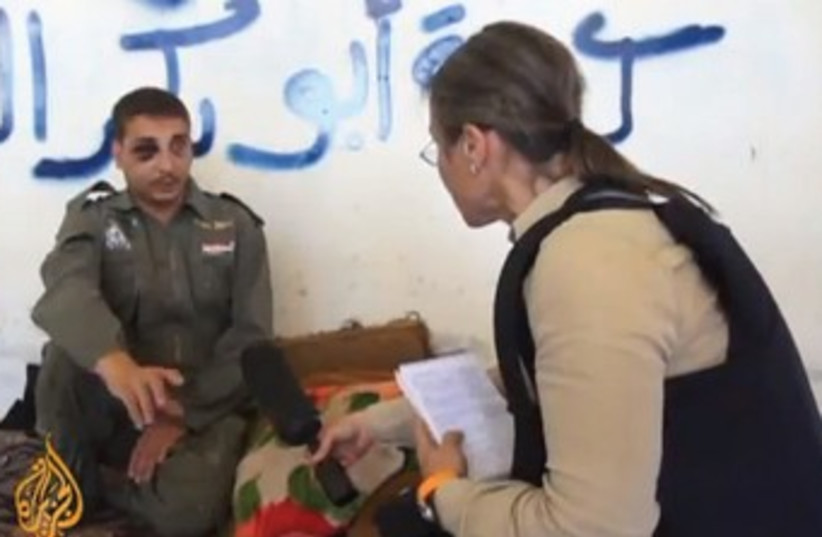 Anita McNaught interview with Syrian pilot 370 (photo credit: Courtesy/Youtube)