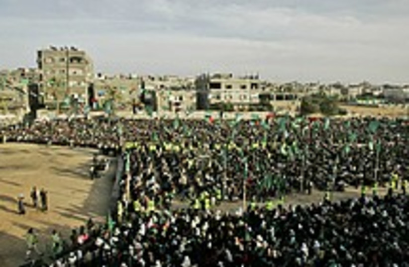 hamas rally 224 88 (photo credit: )